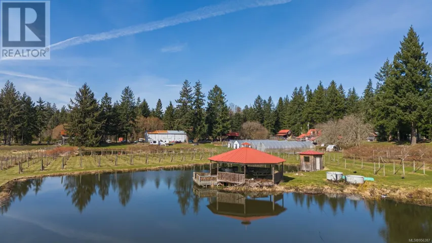 243 Cape Mudge Rd, Quadra Island, British Columbia V0P1N0