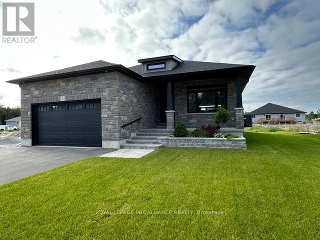 5 MACKENZIE JOHN CRESCENT, Brighton, Ontario K0K1H0