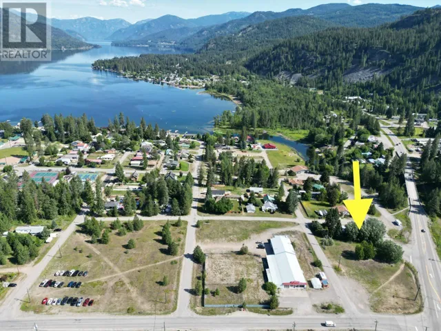 Lot 1 GRISWALD ROAD, Christina Lake, British Columbia V0H1E0