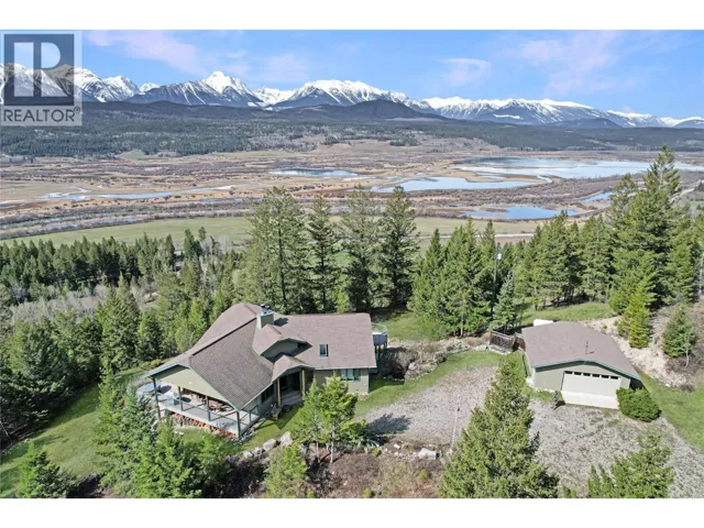 2360/2380 HIGHWAY 95, Spillimacheen, British Columbia V0A1P0