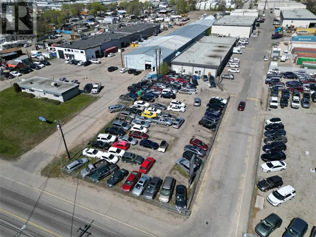 880 Leathead Road Unit# 1 & 2, Kelowna, British Columbia V1X2J8