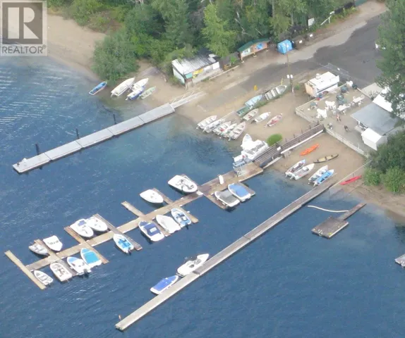 173 LARSON ROAD, Christina Lake, British Columbia V0H1E1