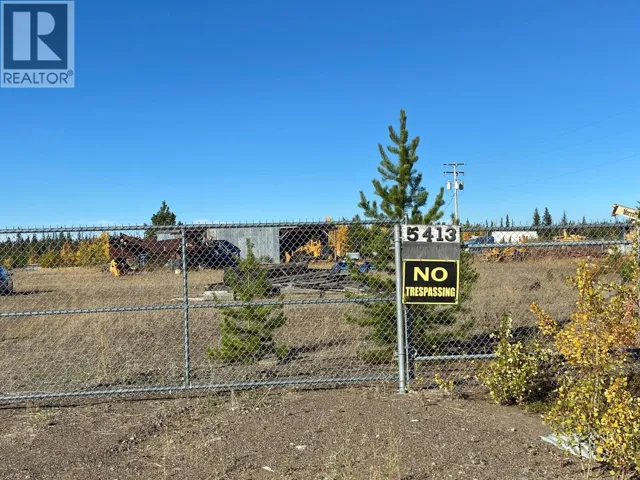 5409-5413 INDUSTRIAL FLATS ROAD, 100 Mile House, British Columbia V0K2E2