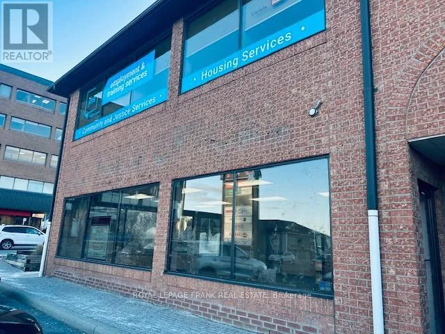 102 - 114 DUNDAS STREET E, Whitby (Downtown Whitby), Ontario L1N2H7