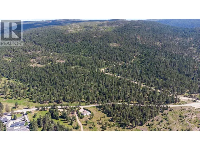 5401-5403 McCulloch Road, Kelowna, British Columbia V1W4G1