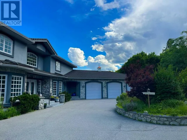 317 Hyslop Drive, Penticton, British Columbia V2A8Z9
