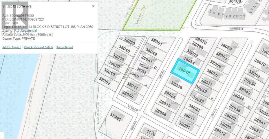 38048 SIXTH AVENUE, Squamish, British Columbia V0N3G0