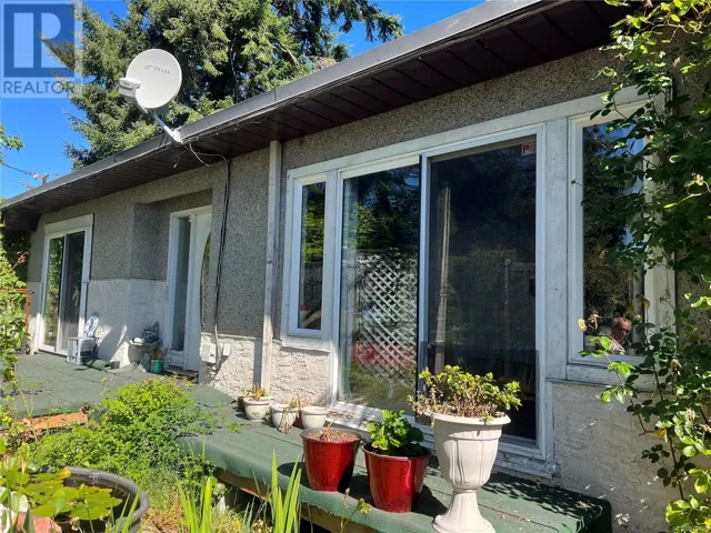 2130 Estevan Rd, Nanaimo, British Columbia V9S3Z4