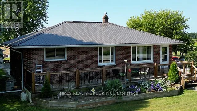 295 ROAD 2 W, Kingsville, Ontario N9Y2E4