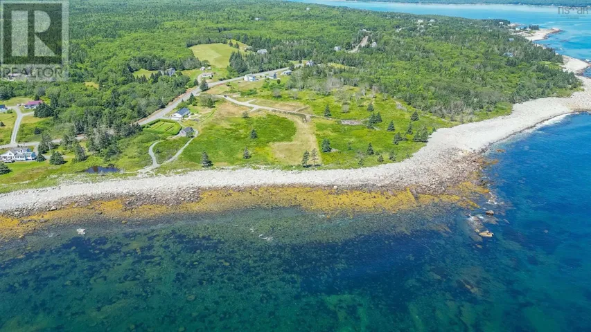 5 Scobey Lane, Mersey Point, Nova Scotia B0T1K0