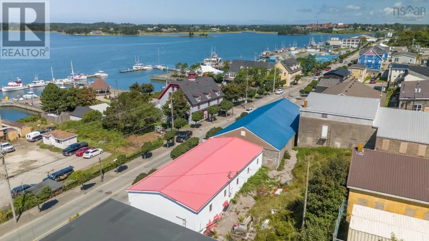 1 Central Street, Yarmouth, Nova Scotia B5A3H1