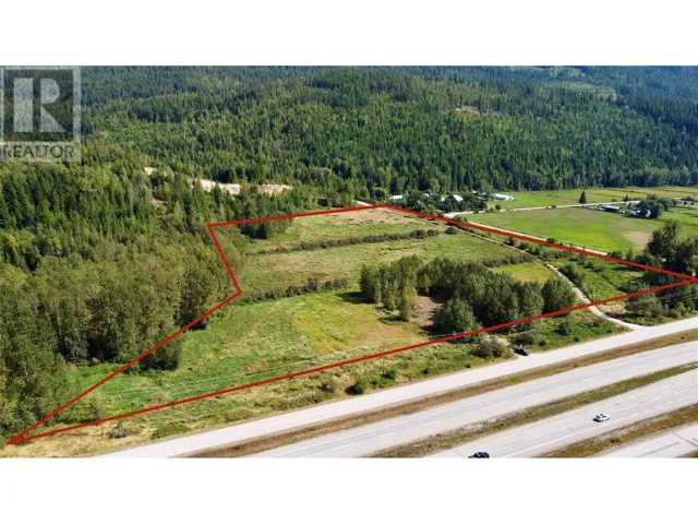 Lot 2 Oxbow Frontage Road, Malakwa, British Columbia V0E2J0