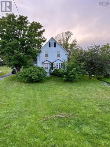 1042 335 Highway, Middle West Pubnico, Nova Scotia B0W2M0