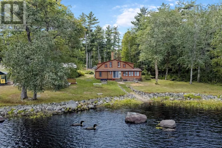7602 Highway 8, South Brookfield, Nova Scotia B0T1X0