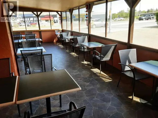 67-71 Bridge Street, Drumheller, Alberta T0J0Y0