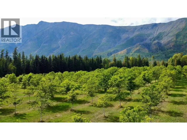 Lots 71-72 HARRISON ROAD, Arrow Park, British Columbia V0G1R1