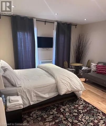 58 King Street Unit# C, Hamilton, Ontario L8H1G6