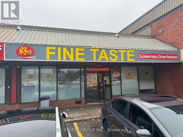 16 KENNEDY ROAD S, Brampton (Queen Street Corridor), Ontario L6W3E1