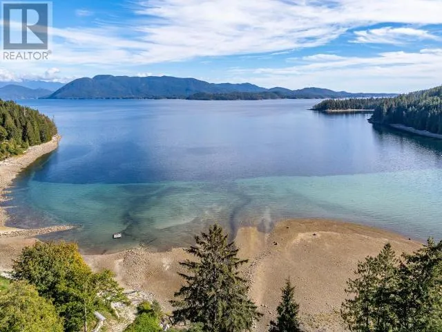 12683 HIGHWAY 101, Powell River, British Columbia V8A0M9