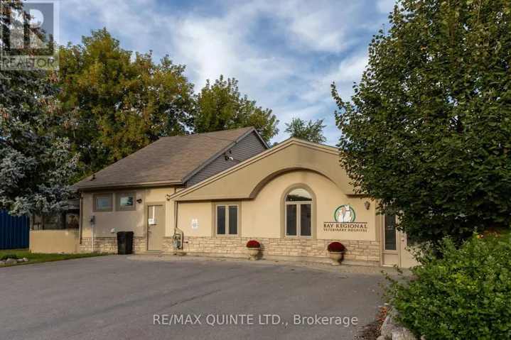 437 BLEECKER AVENUE, Belleville, Ontario K8N3W2