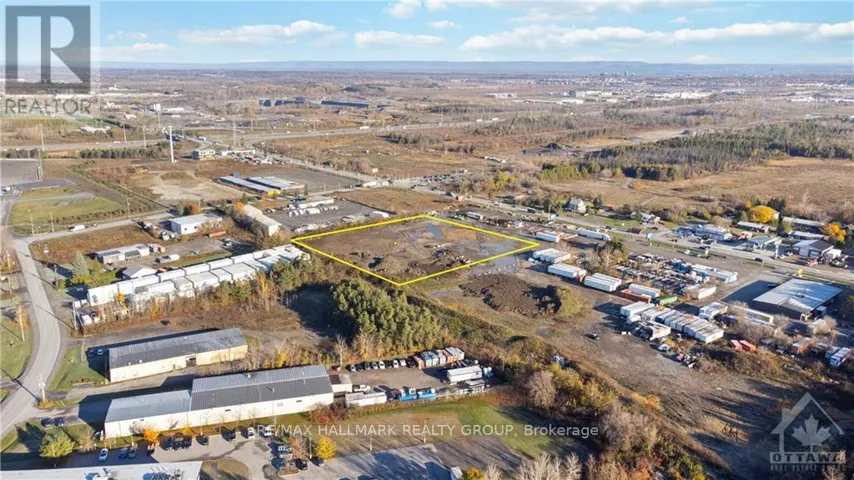 2079 CARP ROAD, Ottawa, Ontario K0A1L0
