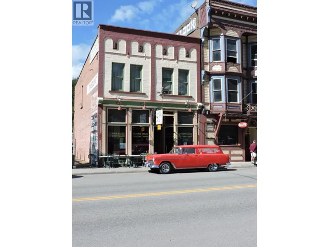 325 COPPER AVENUE S, Greenwood, British Columbia V0H1J0