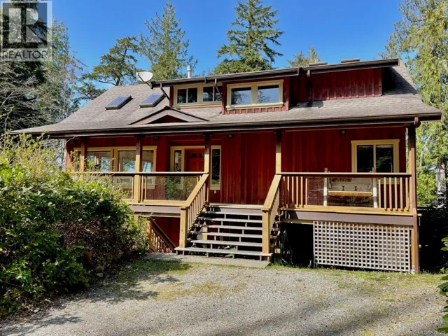 1027 Jensens Bay Rd, Tofino, British Columbia V0R2Z0