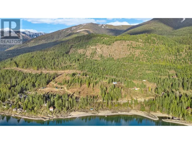 & 14506 HIGHWAY 3A Unit# 14504, Gray Creek, British Columbia V0B1S0