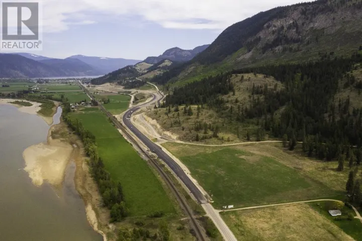 5649 VLA Road, Chase, British Columbia V0E1M1