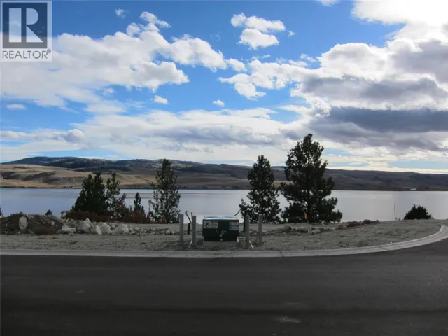 6528 WATERSIDE Trail Unit# SL.39, Merritt, British Columbia V1K1B8