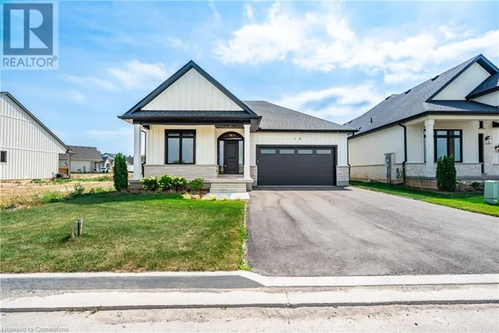 19 OAKLEY Drive, Virgil, Ontario L0S1N0