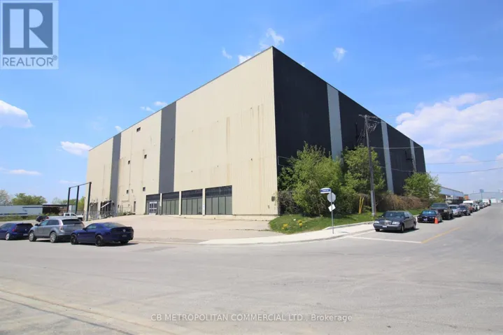2EA - 20 TOWNS ROAD, Toronto (Mimico), Ontario M8Z4Y4