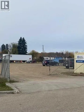 5512 Caxton West, Whitecourt, Alberta T7S0A0