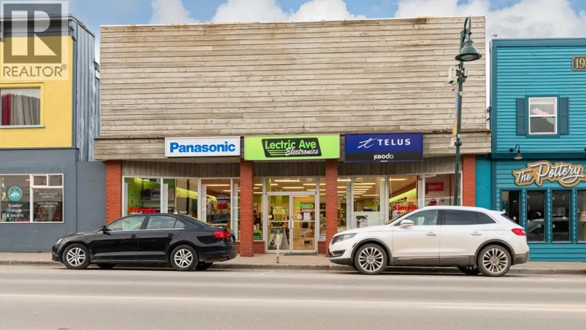 1017 CANYON Street Unit# Leased Sp, Creston, British Columbia V0B1G0