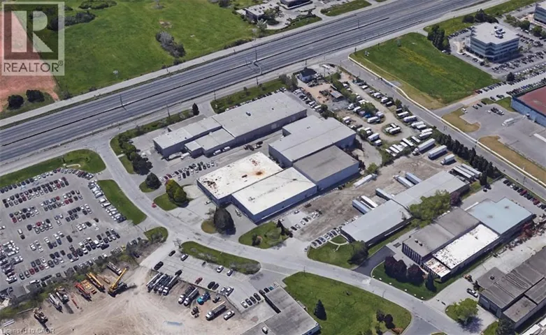 1030 HERITAGE Road Unit# 1, Burlington, Ontario L7L4X9