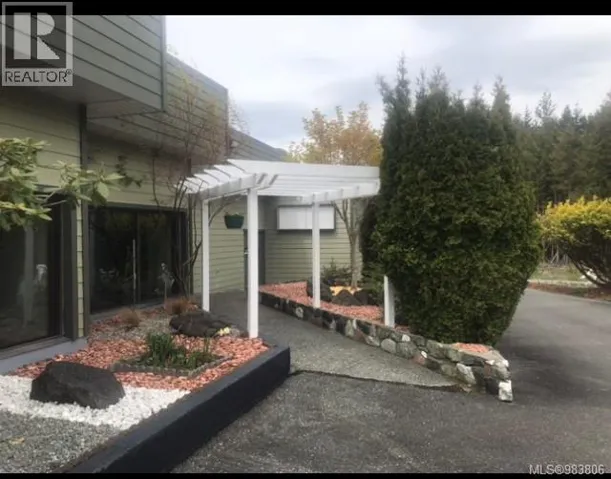 4030 Byng Rd, Port Hardy, British Columbia V0N2P0