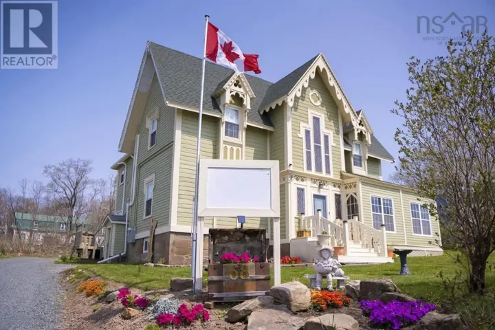 68 Front Street, Pictou, Nova Scotia B0K1H0