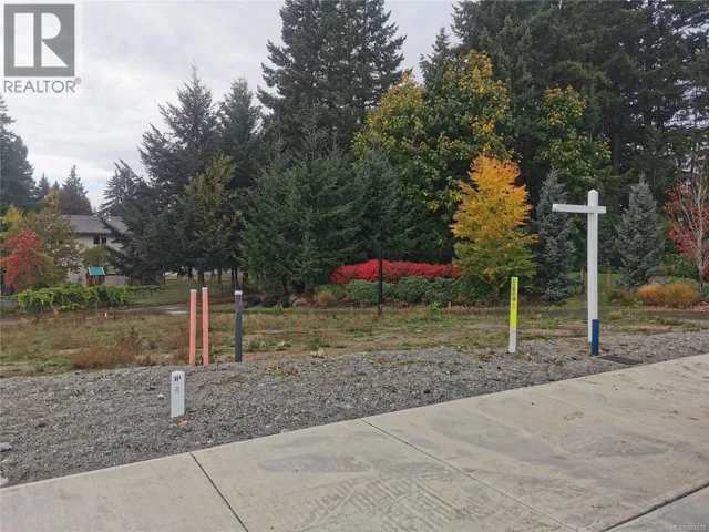 7 Leam Rd, Nanaimo, British Columbia V9T3N7
