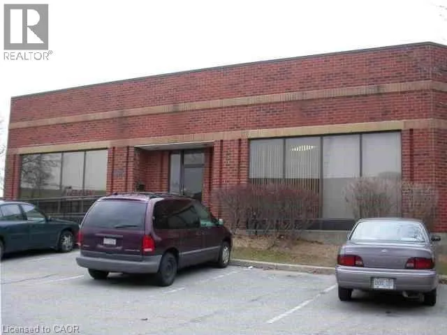 5845 KENNEDY Road, Mississauga, Ontario L4Z2G3