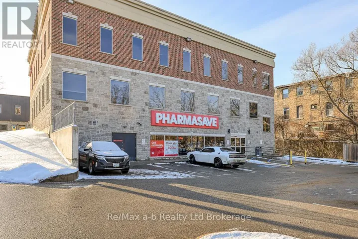 19 KING STREET E, Ingersoll (Ingersoll - South), Ontario N5C1G3