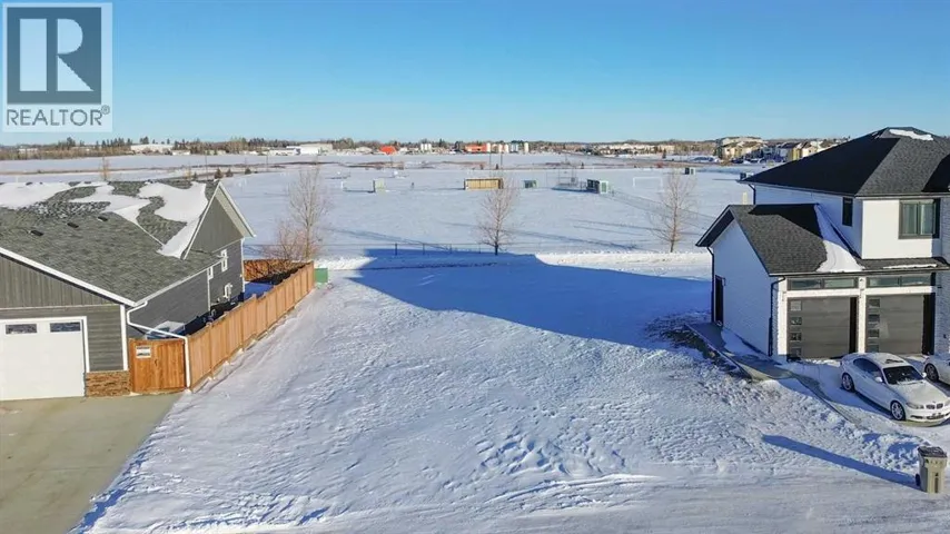 6926 Meadowview Drive, Stettler, Alberta T0C2L1