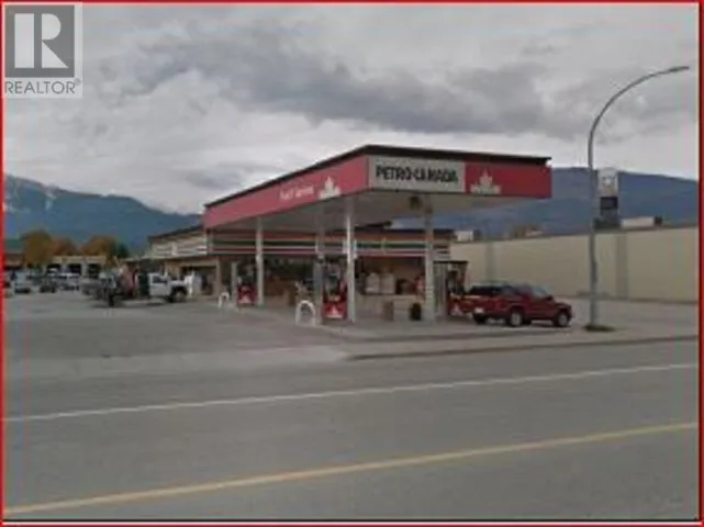 401 Victoria Road W, Revelstoke, British Columbia V0E2S0