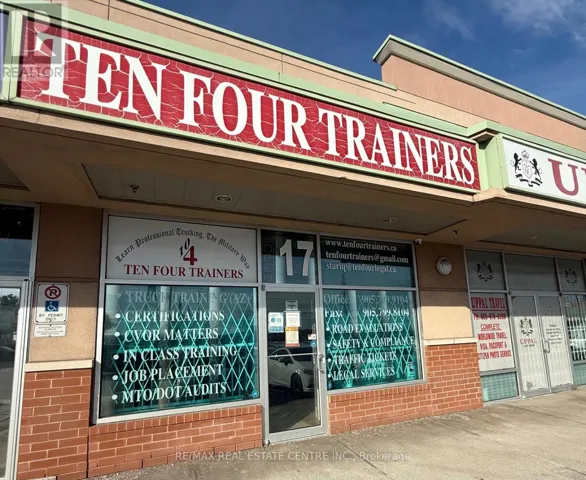 17 - 351 PARKHURST SQUARE, Brampton (Parkway Belt Industrial Area), Ontario L6T0C2