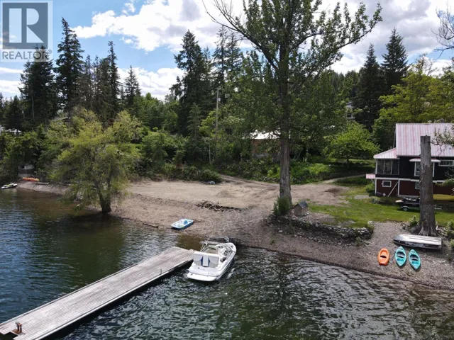2415 Blind Bay Road, Blind Bay, British Columbia V0E1H2