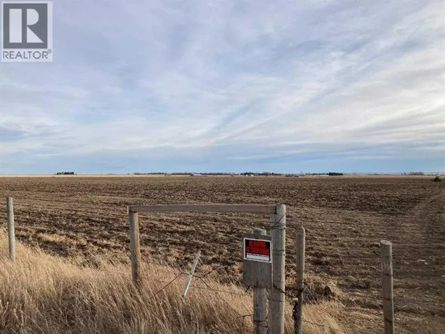NE-33-6-20-4 Warner County, Raymond, Alberta T0K2S0