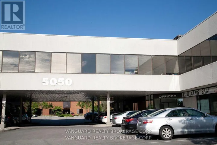 211 - 5050 DUFFERIN STREET, Toronto (York University Heights), Ontario M3H5T5
