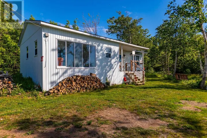 7 Sunset Avenue, Phinneys Cove, Nova Scotia B0S1L0