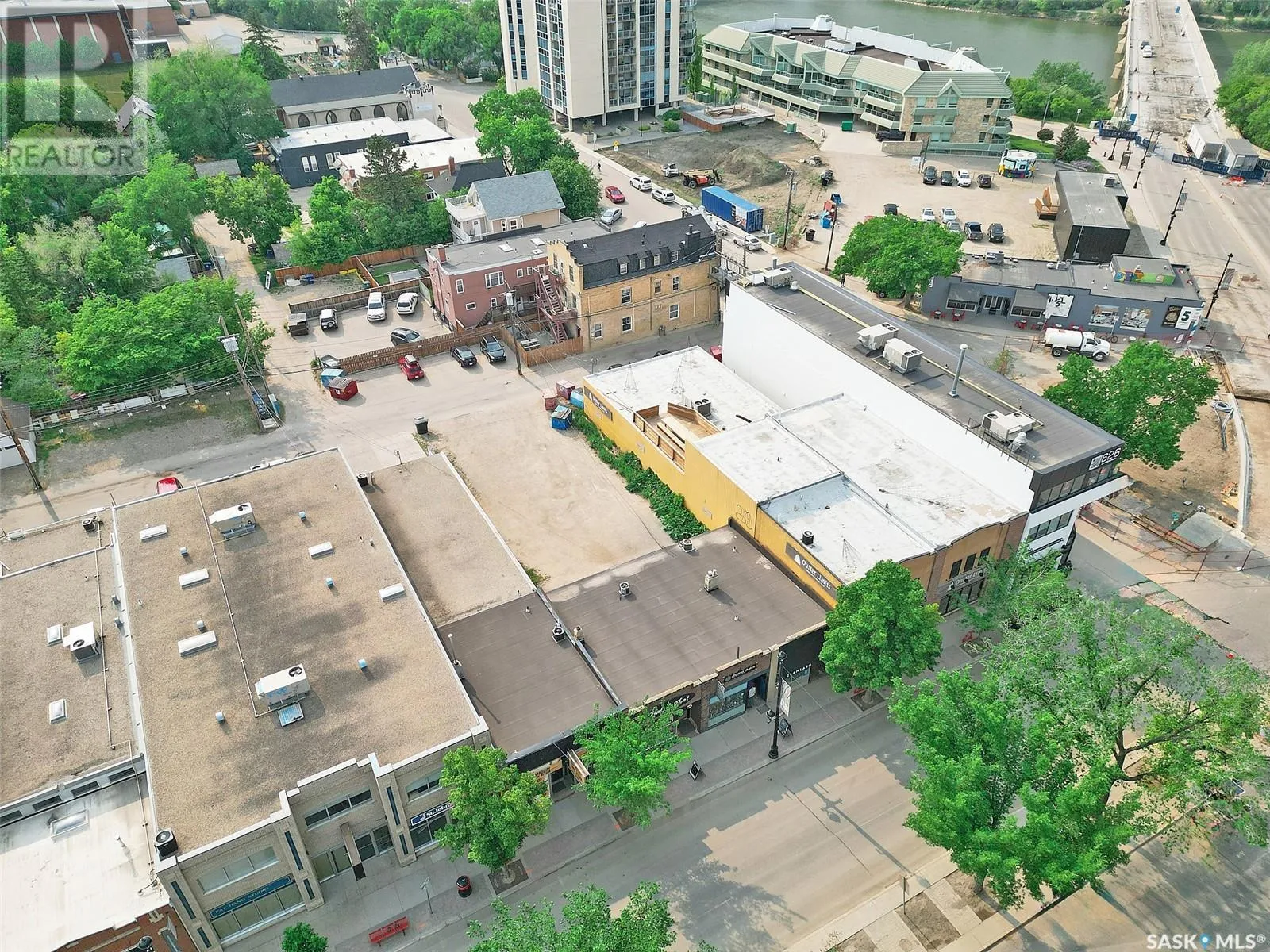 Commercial Sale For Sale