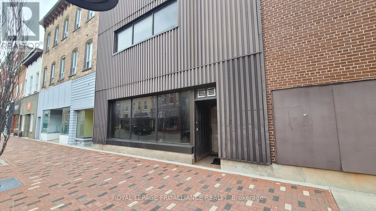 Commercial Sale For Sale