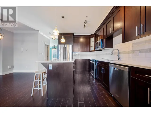 10 1731 PRAIRIE AVENUE, Port Coquitlam, British Columbia V3B0K5
